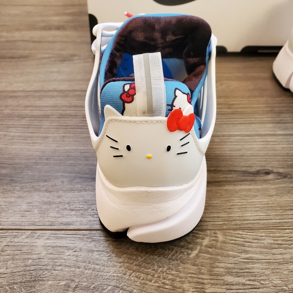 Nike Air Presto Hello Kitty University Blue Mens 10 - Picture 3 of 5